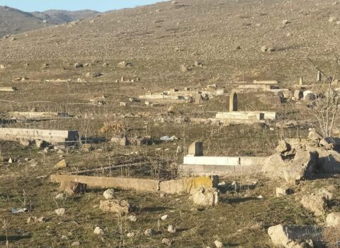 Ermənilər Qubadlının Saray Kənd qəbiristanlığını belə dağıdıb – FOTO