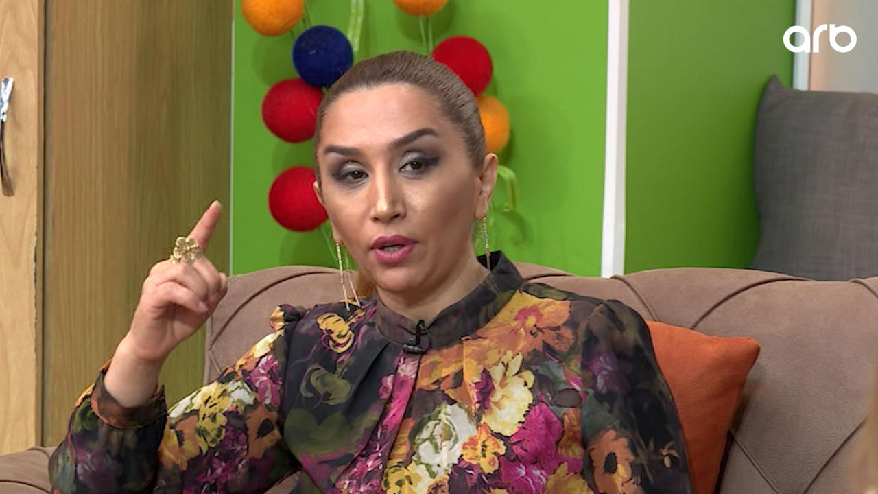 Elnarə Abdullayeva “qohumlarım Mənə Görə Bəxtəvərdir” Konkret 