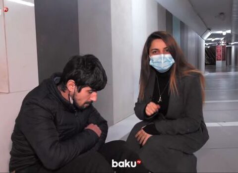 Kimsəsiz Orxan: “İki ildir ki, küçələrdə yatıram” – VİDEO