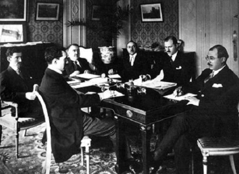 101 il əvvəl bu gün Azərbaycanın müstəqilliyi Parisdə tanınıb