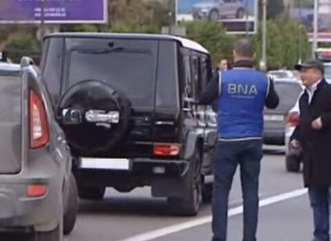 “Hər yerdə qadağalar var” – Deputat BNA-nı TƏNQİD ETDİ