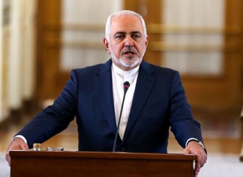 “Tehran məsələnin sülh yolu ilə həll olunmasının tərəfdarıdır” – Zərif