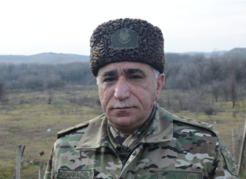 “Düşmən yollarda maneələr qurub, körpüləri partladıb” – Polkovnik