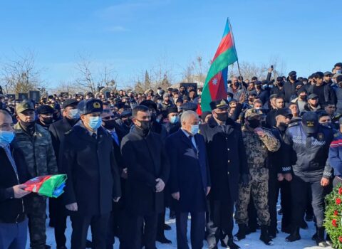 Şəhid baş leytenant Qubada dəfn edildi – FOTOLAR