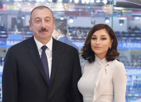 Prezident və birinci xanım Teymur Rəcəbovu təbrik etdi