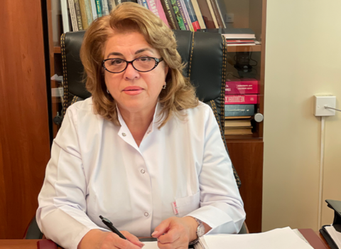 Direktor: “Onkoloji xəstələrə vaksin tövsiyə olunmur”
