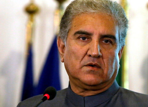 Pakistanın XİN rəhbəri Kulebaya Ukrayna ilə bağlı narahatlığını bildirdi