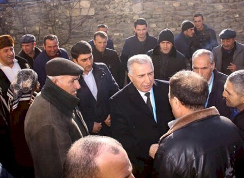 Məcburi köçkünün ata yurdunda ev tikməsinə icazə veriləcəkmi? – Deputat şərtləri açıqladı