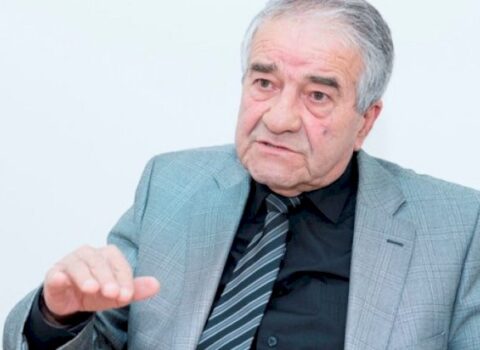 “Rus 200 ildi bildiyini edir“ – Seyran Səxavət