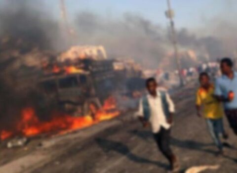 Somalidə iki güclü partlayış oldu – Çox sayda insan öldü