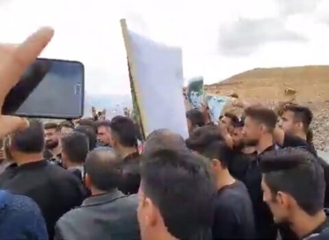 Bakıya dəstək mitinqi keçirən azərbaycanlı həbs edildi – FOTO