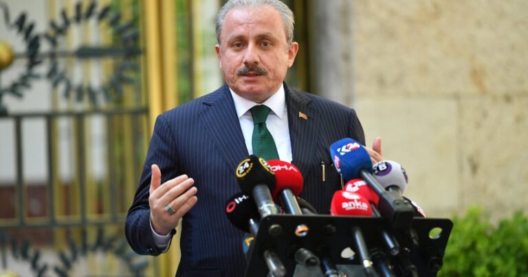Mustafa Şentop: “Xocalı qətliamını unutmaq mümkün deyil” Mustafa Şentop: “Xocalı qətliamını unutmaq mümkün deyil”