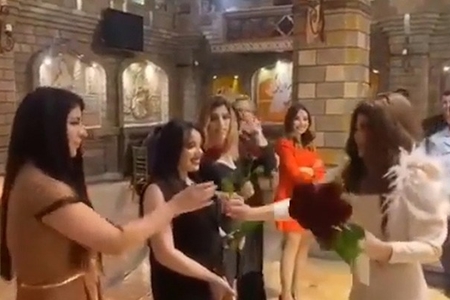 “Soel”in 14 əməkdaşı karantinin yumşaldılmasını qeyd etdi – VİDEO