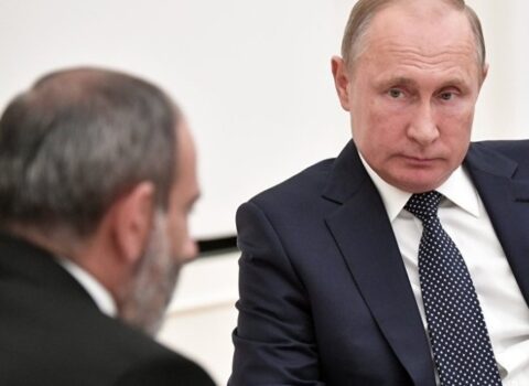 Moskva göz yaşlarına inanmır: “Paşinyana zərbə endiriləcək”