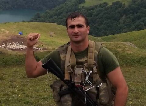 “Mixaylo” ləqəbli döyüşçü: “Şuşada 5 saat yaralı halda döyüşüb”