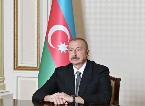 Prezident Dövlət Bədən Tərbiyəsi və İdman Akademiyasının bir qrup əməkdaşını təltif etdi – SƏRƏNCAM