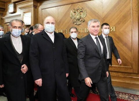 İranın Moskvadan verdiyi mesajlar – “Kommersant”ın ŞƏRHİ