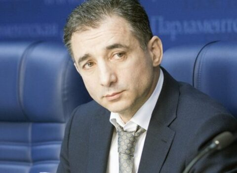 Səfir Qüdsi Osmanov: “Hamısını Ramiz Mehdiyev himayə edirdi…”