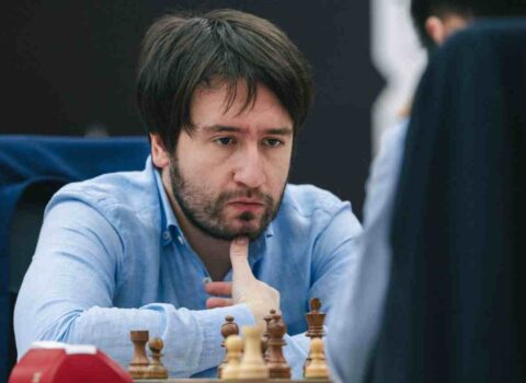 Teymur Rəcəbov tanınmış rus xanımla NİŞANLANDI – FOTO