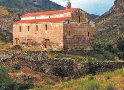 Alban-udi xristian icmasının üzvləri Laçında “Ağoğlan” monastırını ziyarət etdi