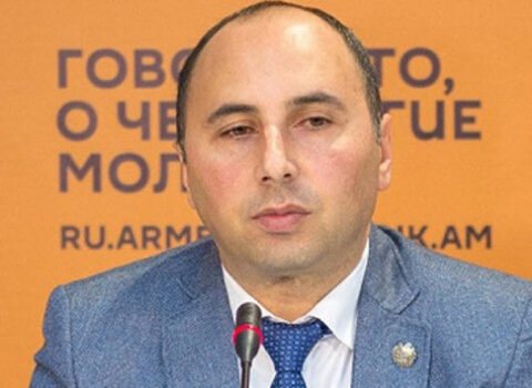 Hərbi ekspert: “Əliyev bizim əvəzimizə ordumuzla bağlı qərarlar verməyə başladı”