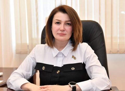“Şöbədə əməlli “bazar”dır” – Millət vəkili xəstəxananı İTTİHAM ETDİ