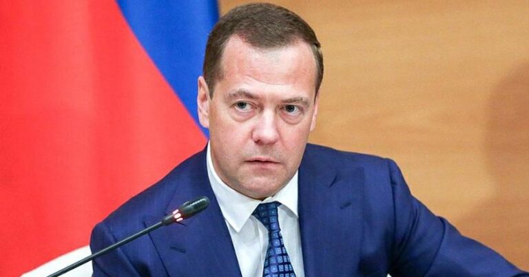 Medvedevi Kiyevlə danışıqların bərpasına reaksiyasından sonra TƏLXƏK ADLANDIRDILAR