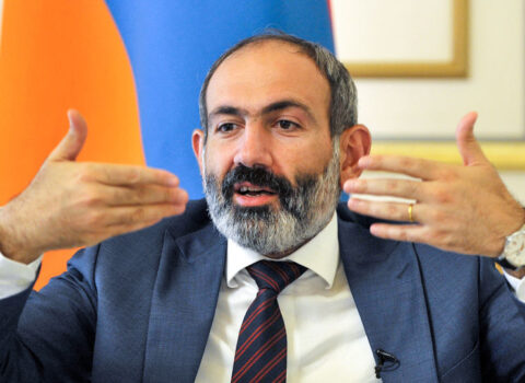 Paşinyan payıza kimi hakimiyyətdə qalsa… – Politoloq üçtərəfli son görüşdən danışdı