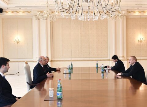 Prezident Mevlüt Karakayanı qəbul etdi – FOTO