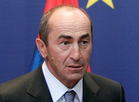 Robert Koçaryan Paşinyanla Navalnını müqayisə etdi