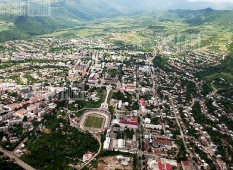 “Yaxın perspektivdə azərbaycanlıların Xankəndi və digər ərazilərə köçürülməsi mümkün deyil”