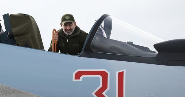 Ermənistan Baş nazirinin hərbi məsələlərdəki məlumatsızlığı heyrətləndiricidir – Konstantin Makienko Ermənistan Baş nazirinin hərbi məsələlərdəki məlumatsızlığı heyrətləndiricidir – Konstantin Makienko