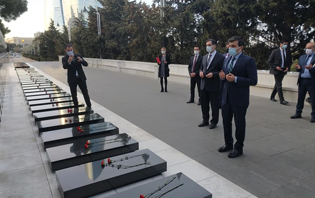 Səlçuk Bayraktar Bakıda – Fotolar Səlçuk Bayraktar Bakıda – Fotolar