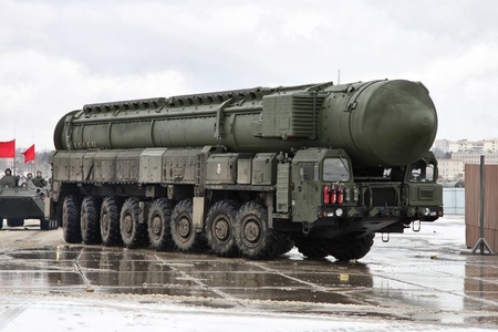 “Bakıdakı “5-ci kolon” rus silahlarına mədhiyyə yağdırır” – YENİ İDDİA