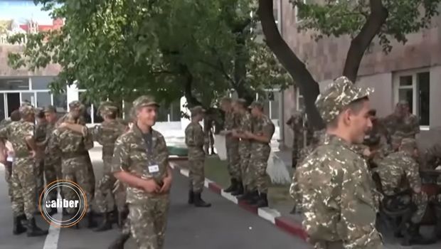 “Caliber”: Ermənistan Müdafiə Nazirliyi öz xalqına necə yalan danışır? – VİDEO “Caliber”: Ermənistan Müdafiə Nazirliyi öz xalqına necə yalan danışır? – VİDEO