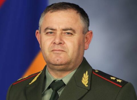 “Caliber”: Ermənistanın Baş Qərargah rəisi vəzifəsinə namizəd müdafiəyə ayrılan milyonları mənimsəyib — VİDEO
