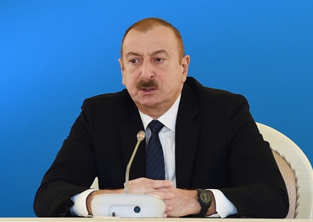 Prezident nəqliyyat-kommunikasiya layihələrindən DANIŞDI