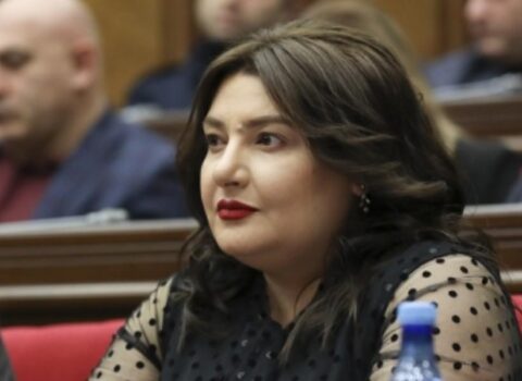 “Azərbaycan tərəfi sürətlə xəndəklər qazır və Sünikdə yeni mövqelər tutur” – ŞƏRH