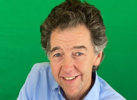 Xarici jurnalist: “Dünya Azərbaycanın sülh istədiyini başa düşməlidir”