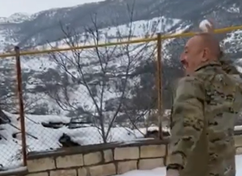 Prezident Hadrutda qartopu oynadı – VİDEO