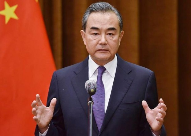 Çin xarici işlər naziri: “Birləşmiş Ştatlar qırmızı xətti keçməməlidir”