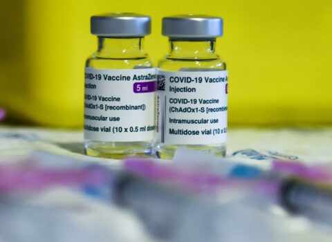 “Bu koronavirus vaksininin faydaları əks təsirindən çoxdur”