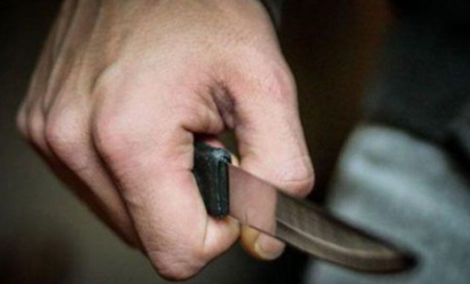 Şəmkirdə qanlı hadisə: 30 yaşlı kişi bıçaqlandı