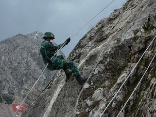 Azərbaycan Ordusunun desantları Türkiyədə təlim keçir