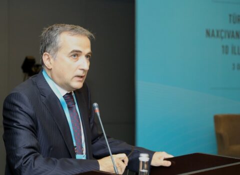 “Laçın dəhlizində nəzarət postları qurmalıyıq” – Fərid Şəfiyev