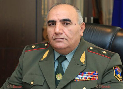 Ermənistanda daha bir general Qasparyana görə İSTEFA VERDİ