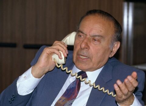 Heydər Əliyev sovet dövründə ermənilərin Qarabağdakı bu gizli fəaliyyətini İFŞA EDİB