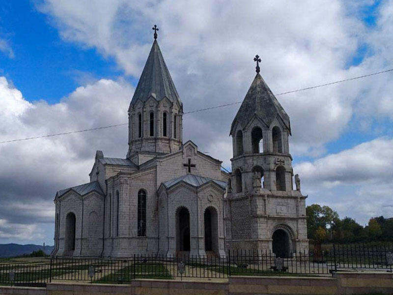 Ermənilər Şuşadakı rus kilsəsini erməni kilsəsi kimi təqdim ediblər |  KONKRET