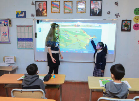 Azərbaycanda kurikulum sistemi ləğv edilir? – EKSPERT AÇIQLADI