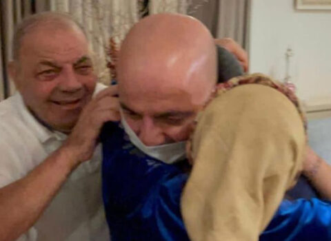 Mübariz Mənsimov bir ildən sonra evində – VİDEO